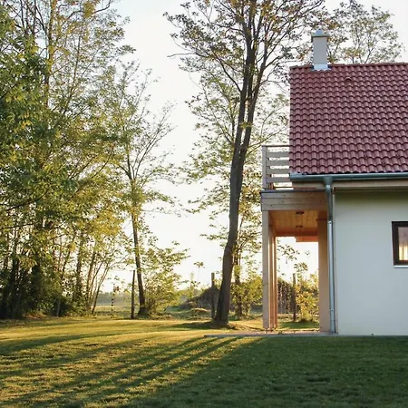 Two-bedroom Holiday In Szolad